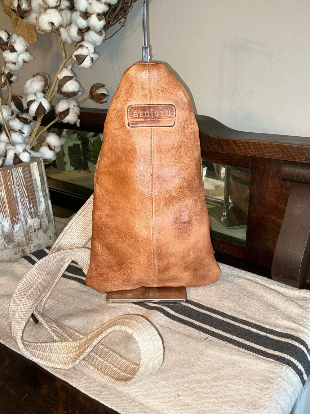 NWOT Bed Stu Leather Unisex Andie Sling Backpack Tan Rustic Retail $240